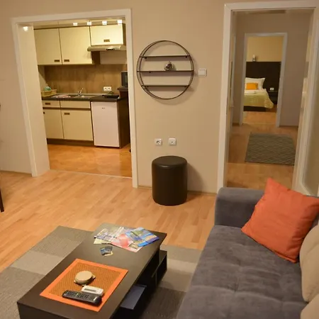 Apartment Tomic *