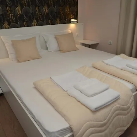 Apartment Tomic *