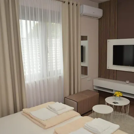 Tomic Κλάντοβο